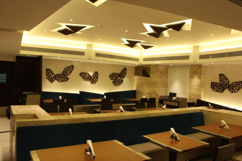 Hotel Fidalgo Pangim Exterior foto